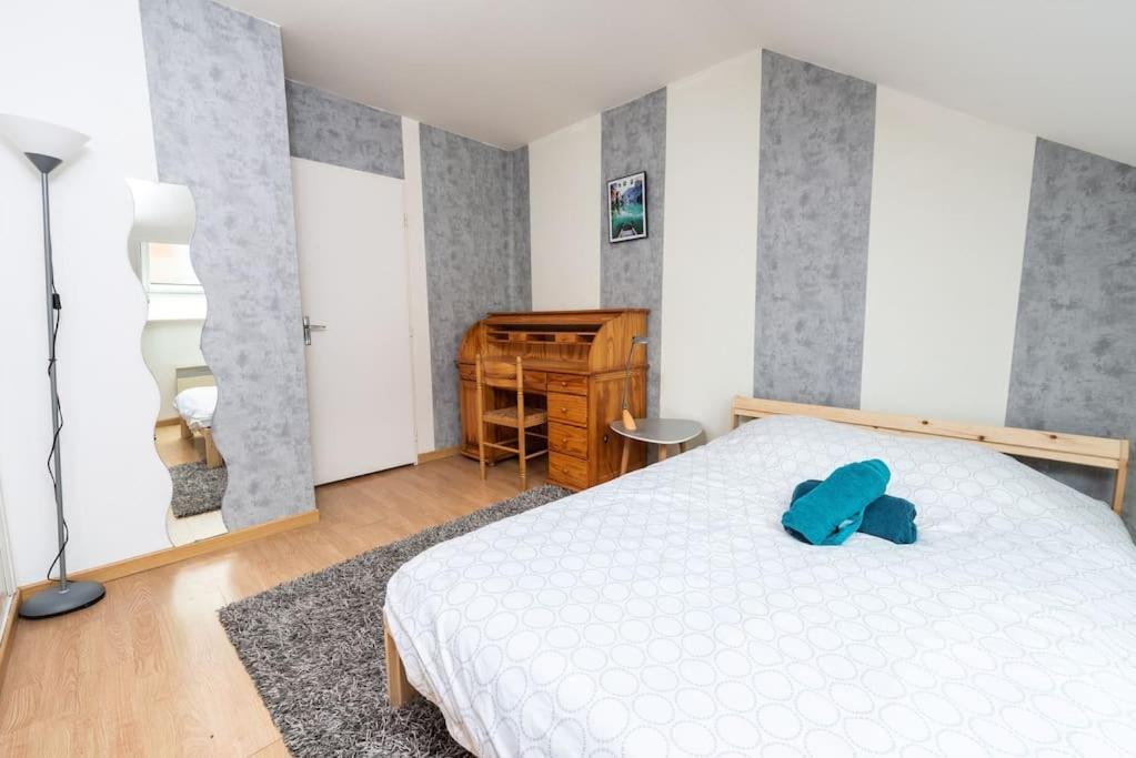 Apartament Duplex Cosy Et Contemporain Avec Parking Prive Amiens Zewnętrze zdjęcie